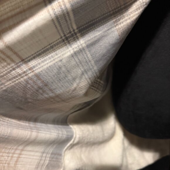 Eden & Olivia Oversized Plaid Button Up Flannel Shirt Size 1XL - Picture 6 of 10